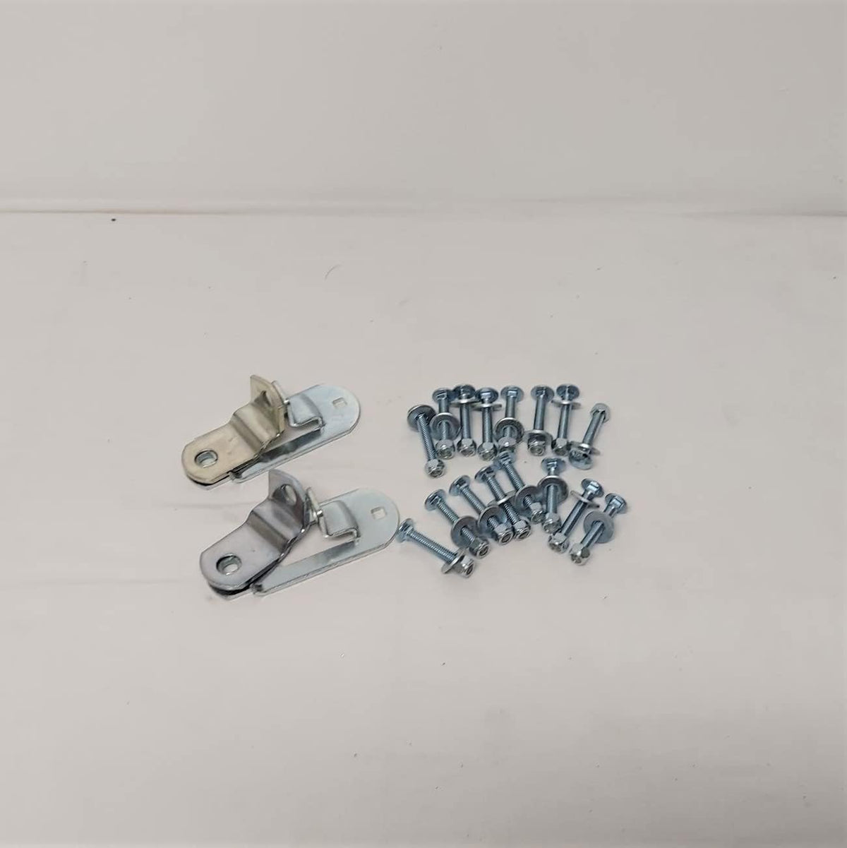 Trailer Door Latch Assembly 45″ Cam Lock 1 Pair for Cargo, Enclosed, Horse Utility Trailers Tamperproof Hinge. Mounting Orientation can be Either Side of Trailer Door. Includes Hasp and Fasteners