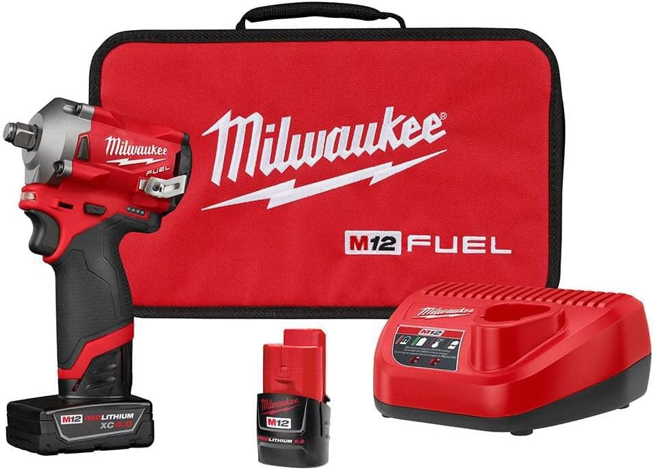 Milwaukee M12 FUEL Stubby 1/2 in. Impact Wrench Kit