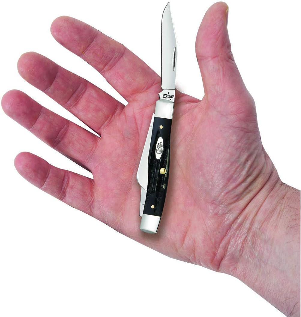 Case WR XX Pocket Knife Jigged Buffalo Horn Medium Stockman Item #65012 - (Bh3032 SS) - Length Closed: 3 5/8 Inches