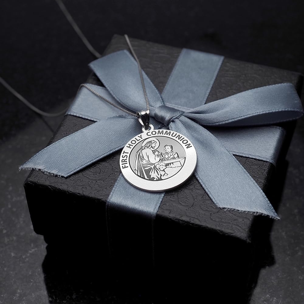 PicturesOnGold.com First Holy Communion Religious Medal (for a Boy) - 2/3 Inch (Size of a Dime) Solid 14K White Gold