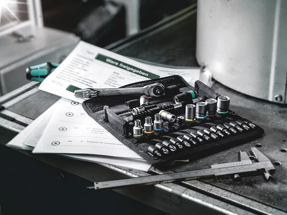 Wera 05004017001 8100 SA 7 Zyklop Metric Metal Ratchet Set with Push-Through Square, 28 Piece, 1/4' Drive