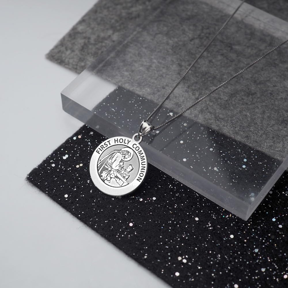 PicturesOnGold.com First Holy Communion Religious Medal (for a Boy) - 2/3 Inch (Size of a Dime) Solid 14K White Gold