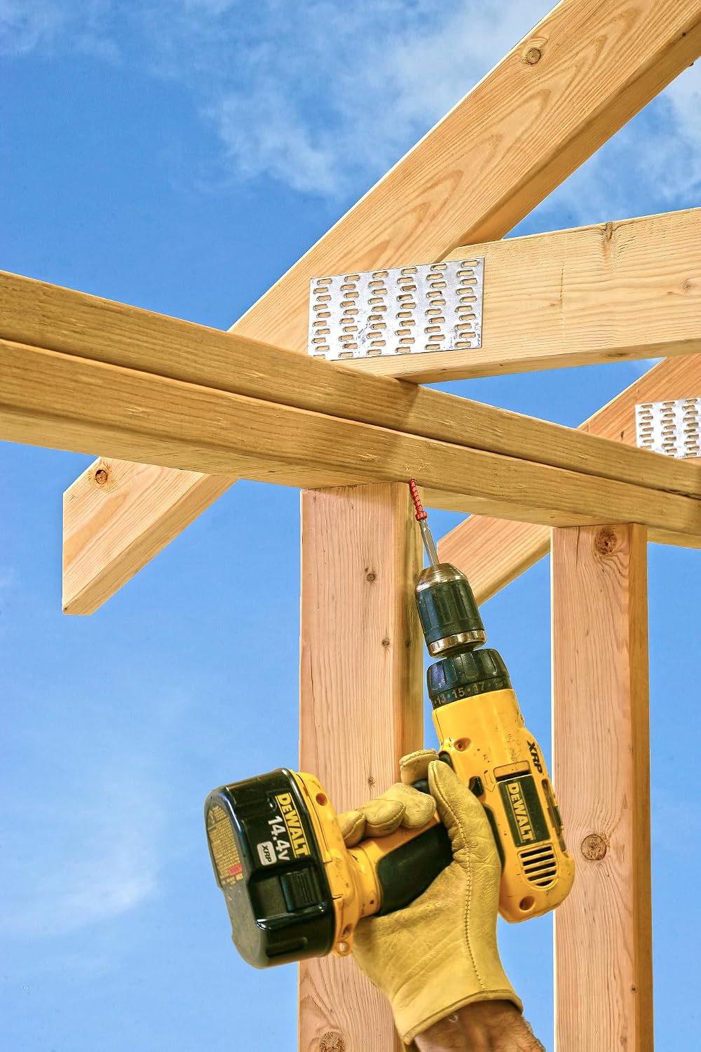 Simpson Strong-Tie SDWC15450B-KT Strong-Drive SDWC Truss Screw .155 in. x 4-1/2 in. T-30 6-Lobe E-Coat, Black (500-Qty)