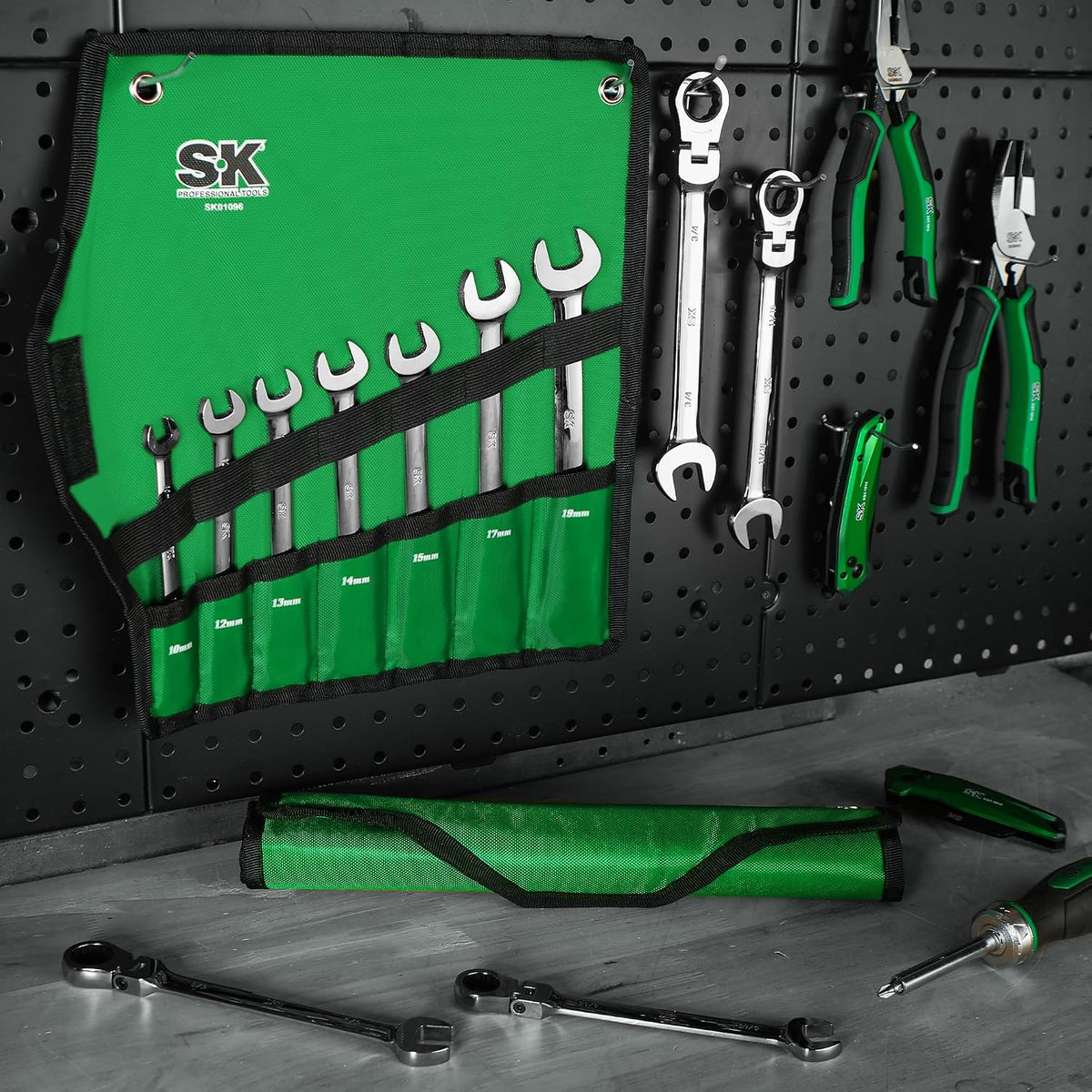SK Flex-Head Ratcheting Wrench Set, Combination Wrench Set, 14-Piece, SAE 3/8' to 3/4', Metric 10 to 19mm, 72-Tooth, Premium CR-V Construction, with Rolling Pouch