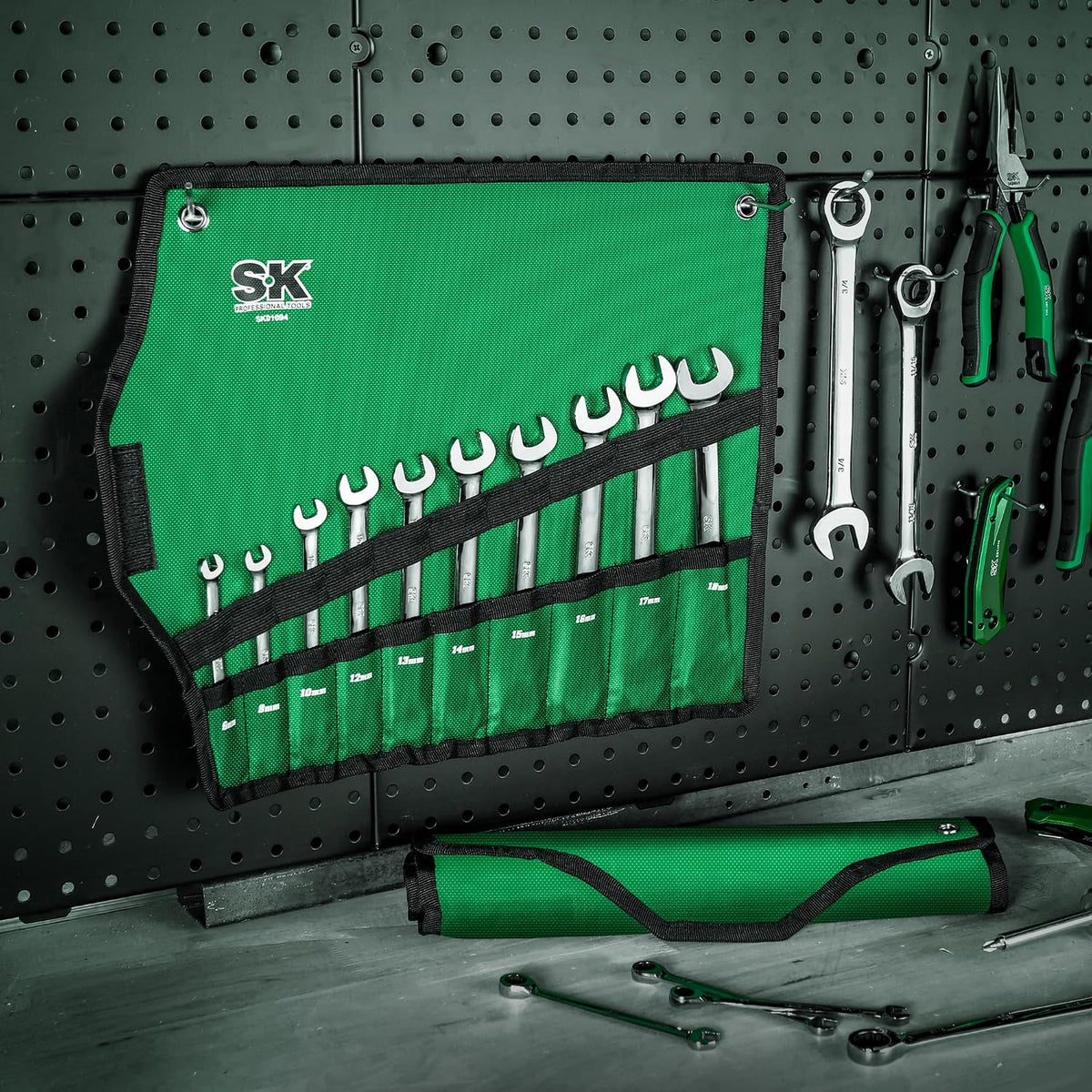 SK Ratcheting Wrench Set, Combination Wrench Set, 20-Piece, SAE 1/4' to 3/4', Metric 6 to 18mm, 72-Tooth, Premium CR-V Construction, with Rolling Pouch